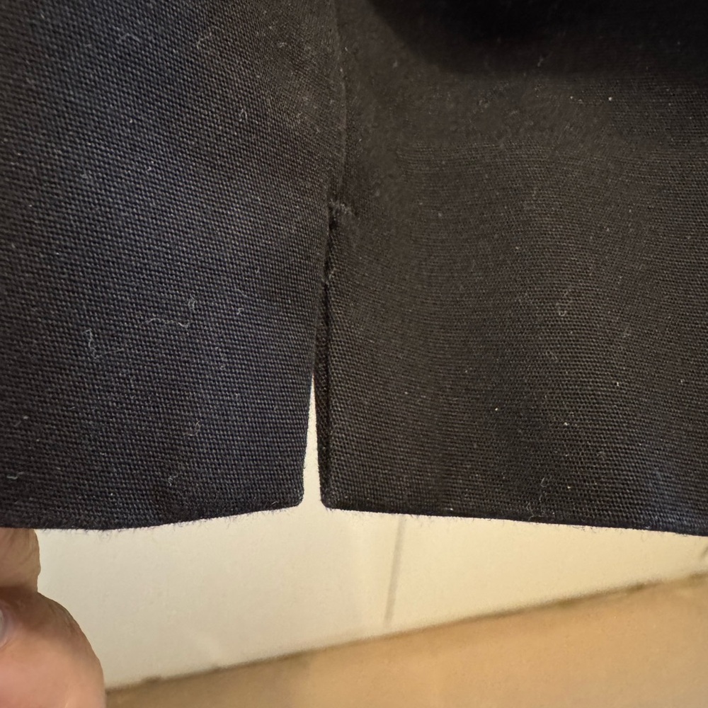Chico’s Women’s Shorts_Size 2.5 - Picture 4 of 7